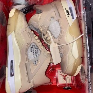 OFF WHITE JORDAN 4s
